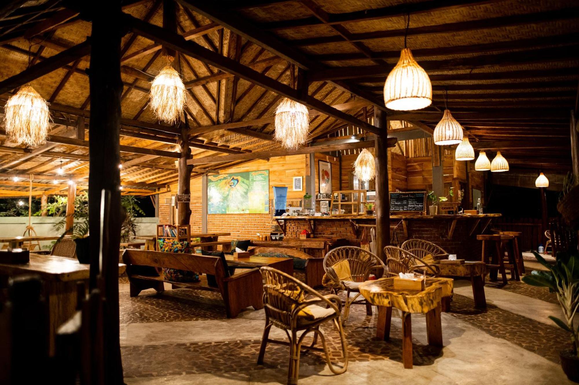 Rinjani Lighthouse Hotel Сенару Екстериор снимка
