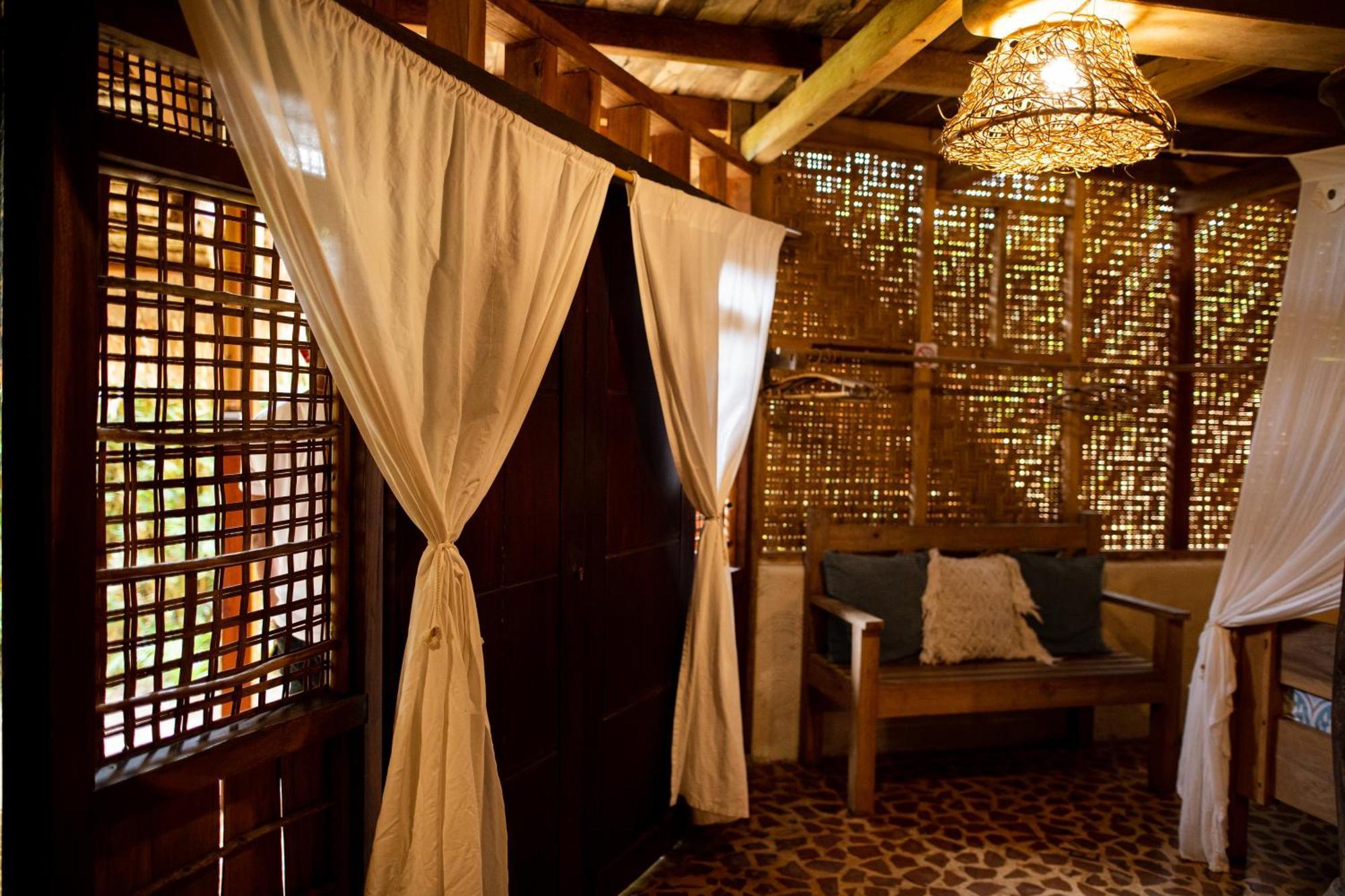 Rinjani Lighthouse Hotel Сенару Екстериор снимка